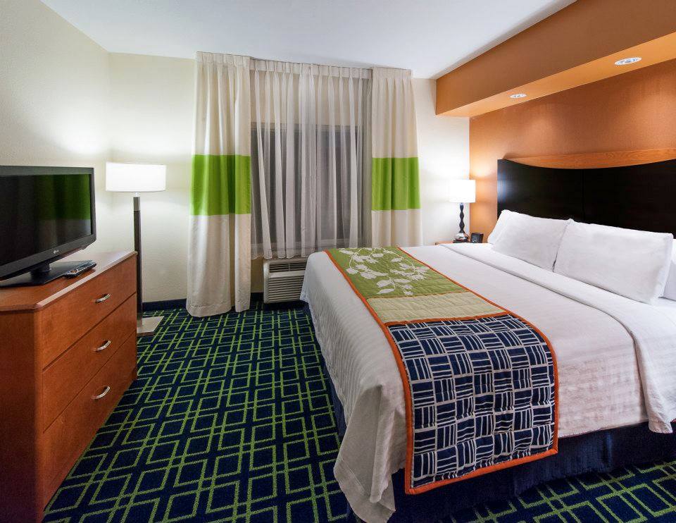 Fairfield Inn and Suites Tallahassee Central