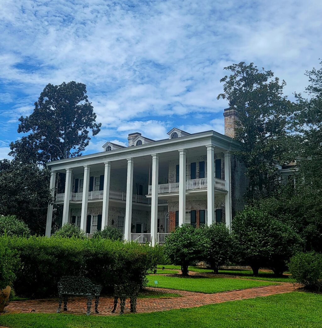 “Behind the Ropes” guided tours of Pebble Hill Plantation