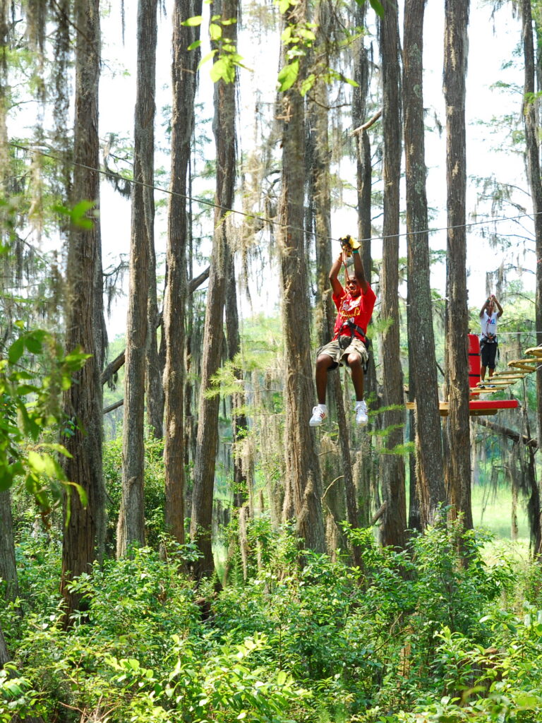 Visitors viewing Maclay Gardens spring blooms